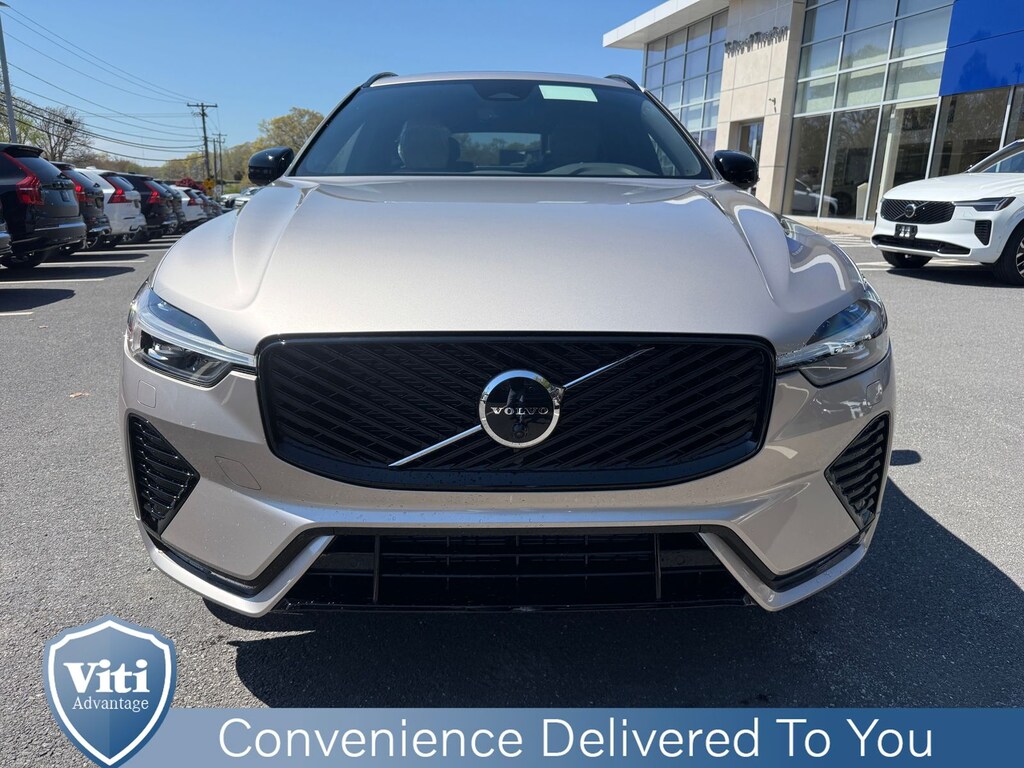 New 2026 Volvo XC60 B5 Plus SUV