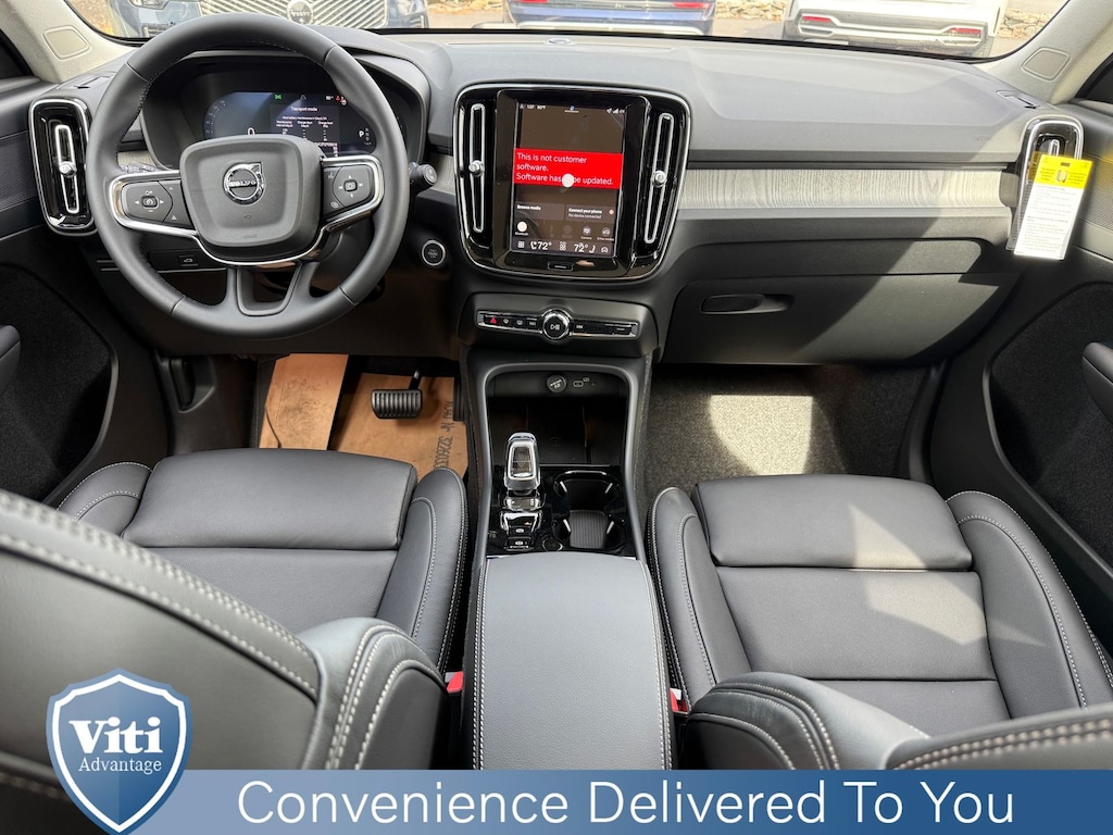 New 2026 Volvo XC40 B5 Plus SUV