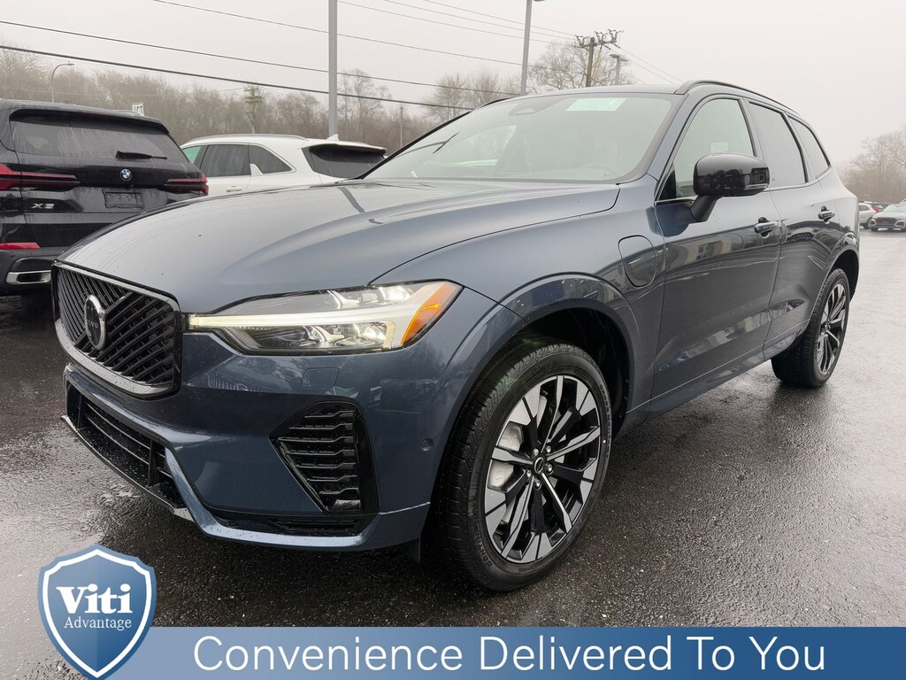 New 2026 Volvo XC60 plug-in hybrid T8 Plus SUV