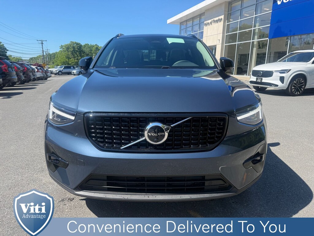 New 2026 Volvo XC40 B5 Plus SUV