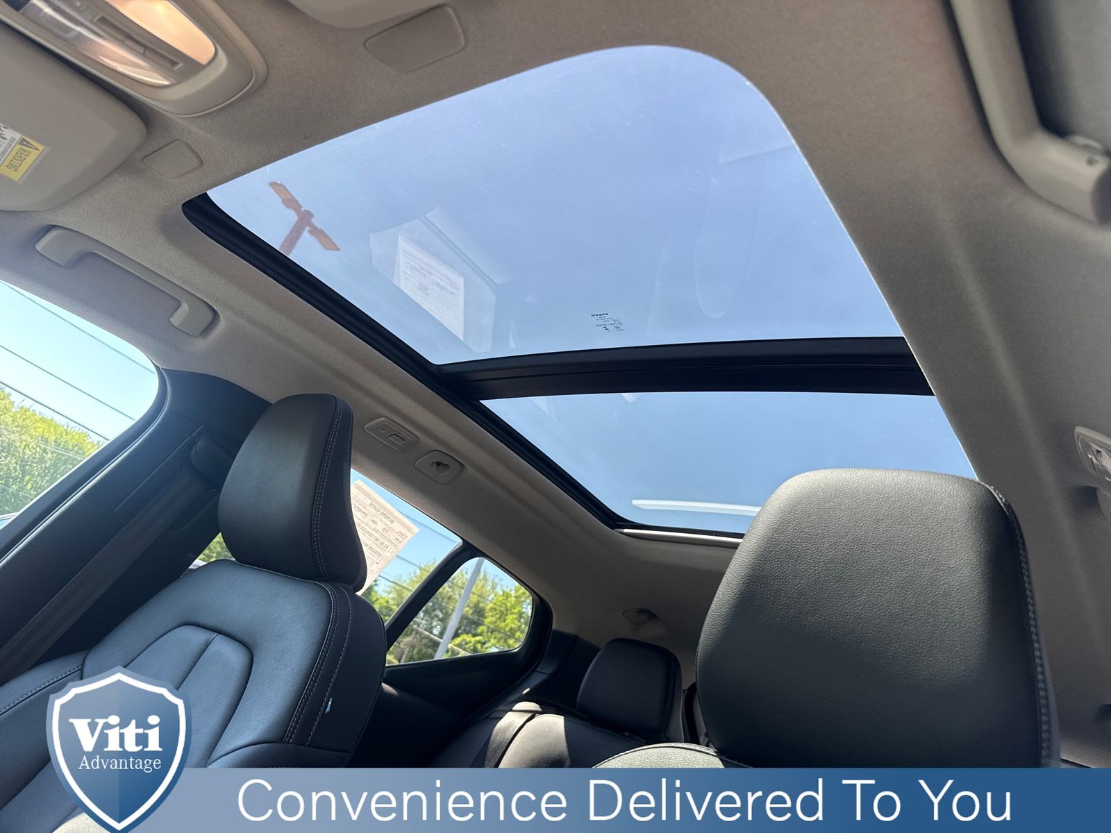 2026 Volvo XC40 Plus - Photo 19