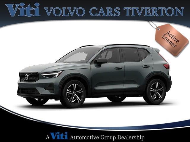 2026 Volvo XC40