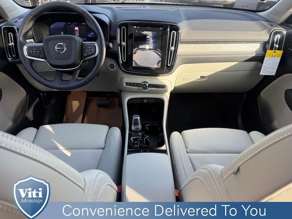 New 2026 Volvo XC40 B5 Ultra SUV