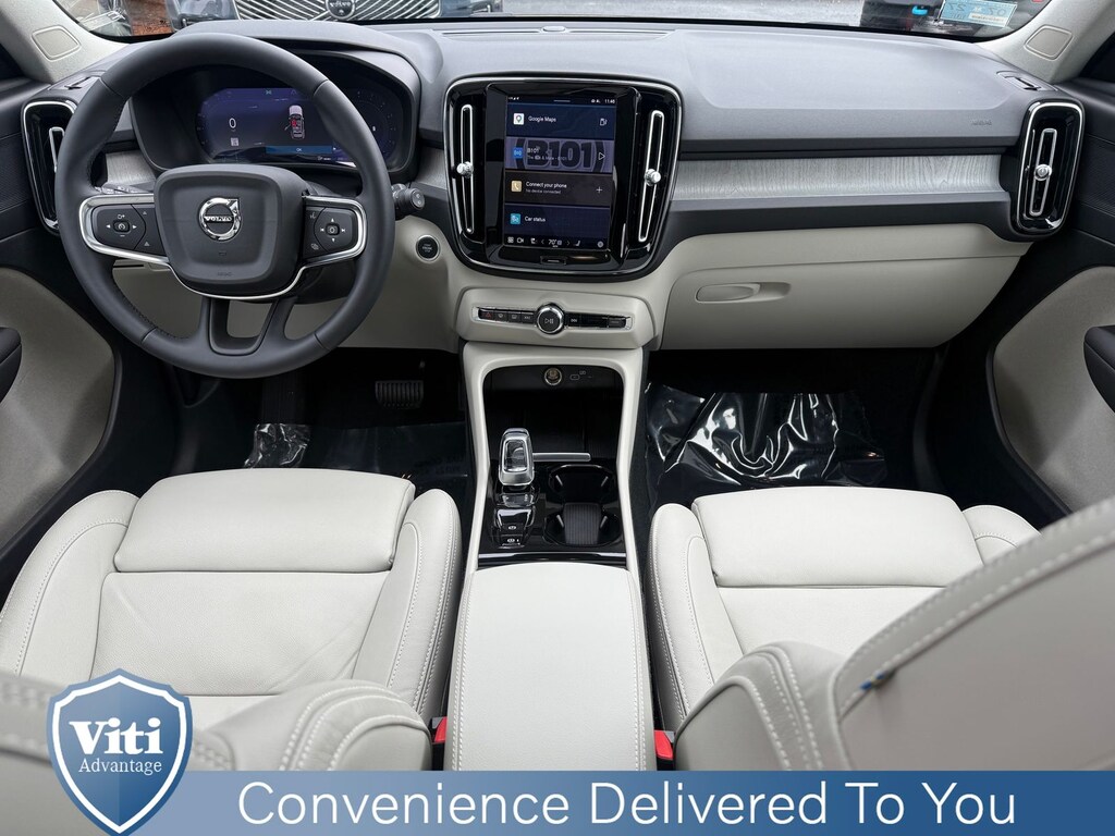 Used 2023 Volvo XC40 B5 AWD Plus Bright SUV