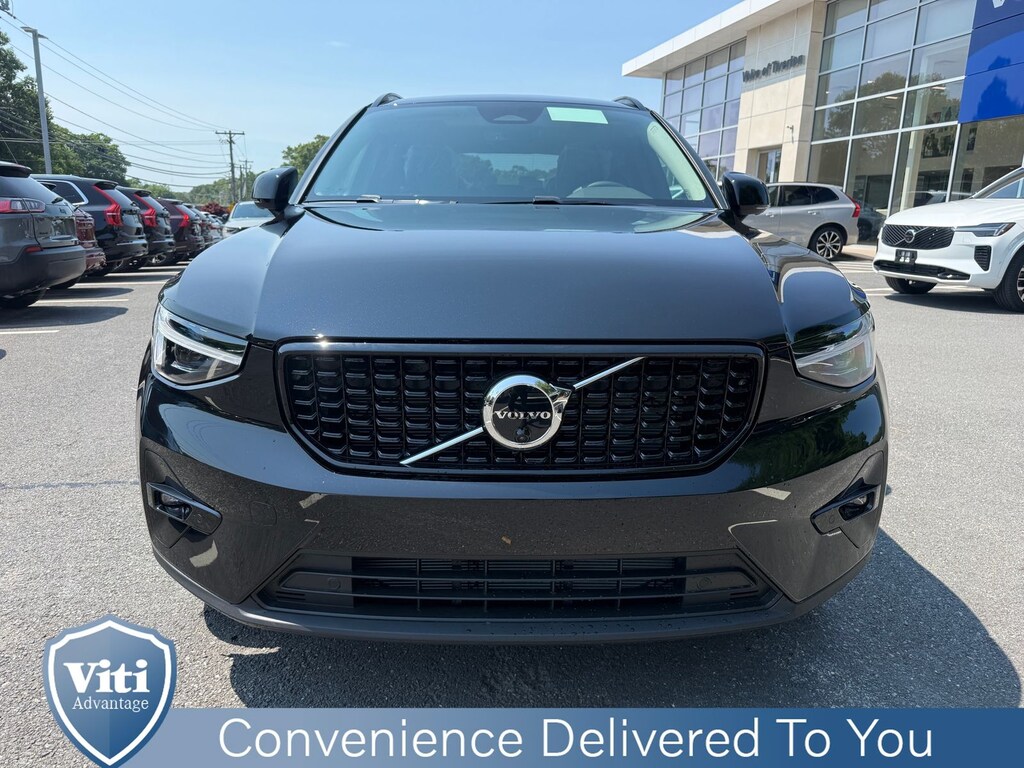 New 2026 Volvo XC40 B5 Plus SUV
