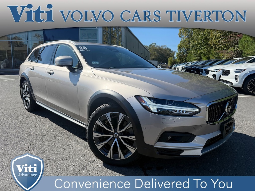 Certified 2023 Volvo V90 Cross Country B6 AWD Plus Wagon