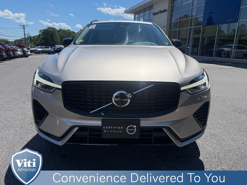 Certified 2025 Volvo XC60 plug-in hybrid T8 Plus SUV