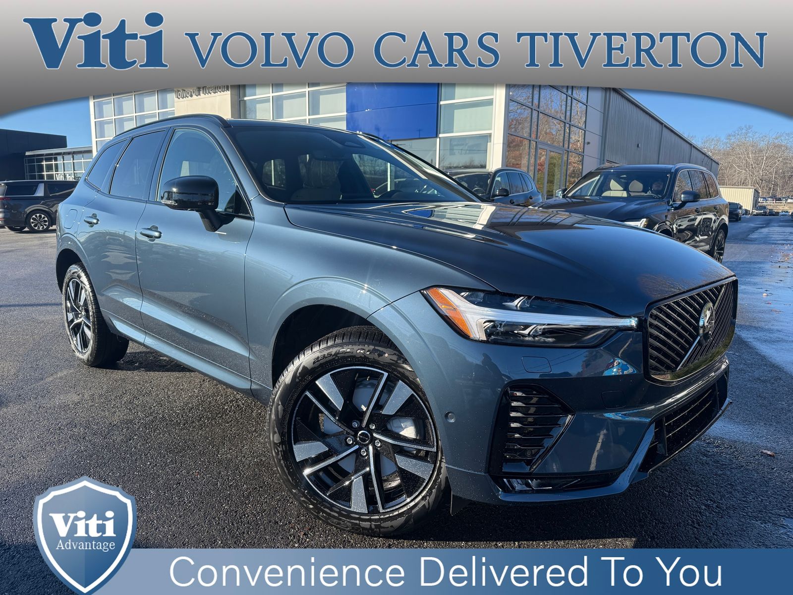 2026 Volvo XC60 Plus's photo