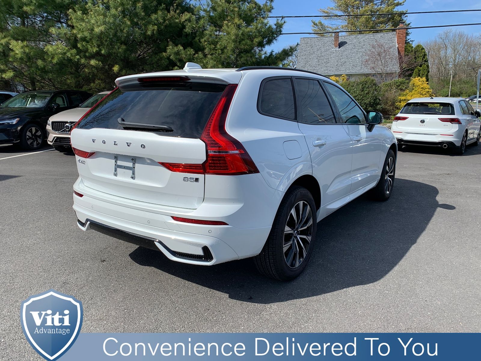 2025 Volvo XC60 Core - Photo 8