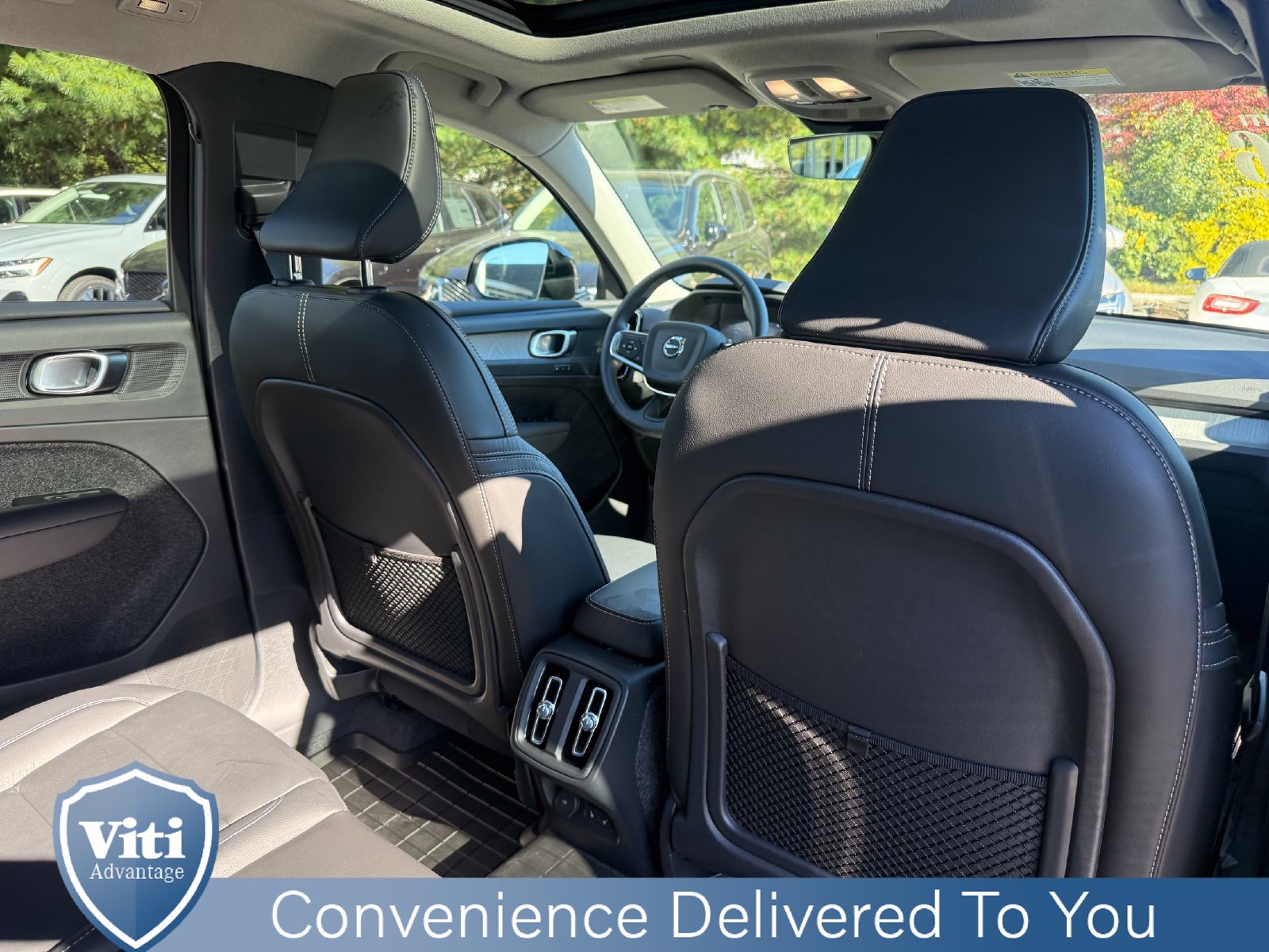 2026 Volvo XC40 Plus - Photo 27