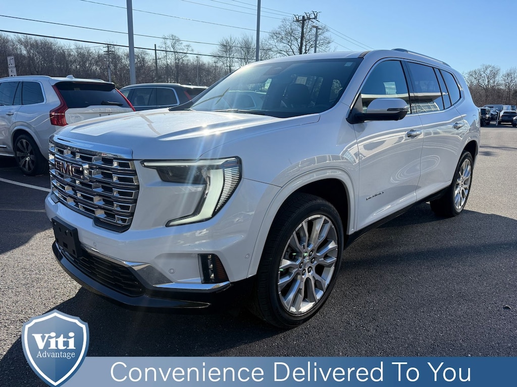 Used 2024 GMC Acadia Denali SUV