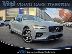 2025 Volvo S60 B5 Plus Sedan