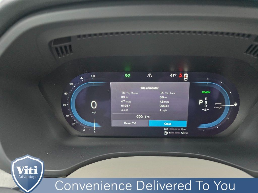 2025 Volvo XC60 Plus - Photo 14