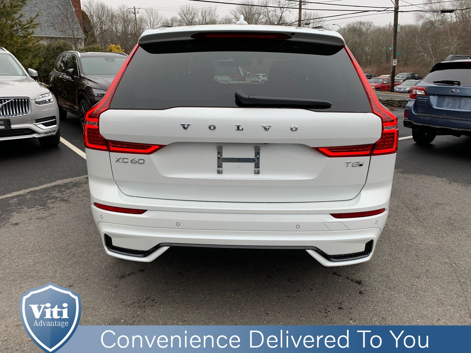 2025 Volvo XC60 Plus - Photo 7