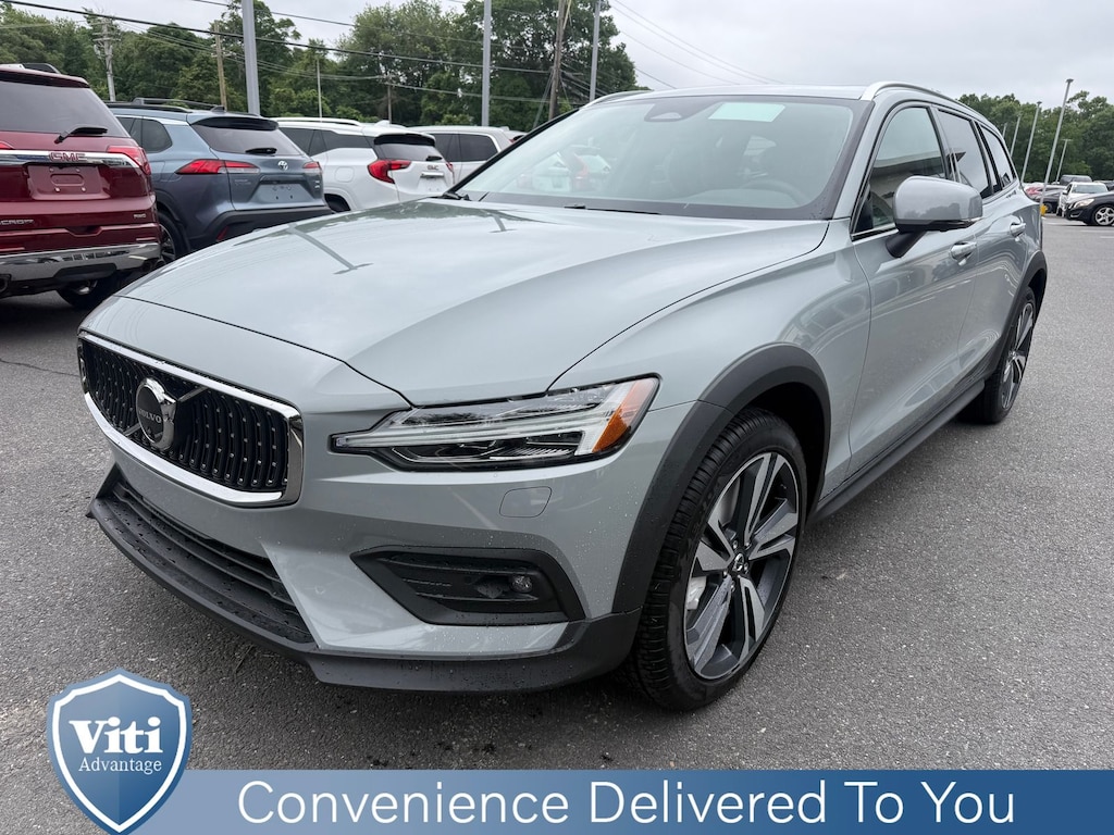 New 2026 Volvo V60 Cross Country B5 Plus Wagon