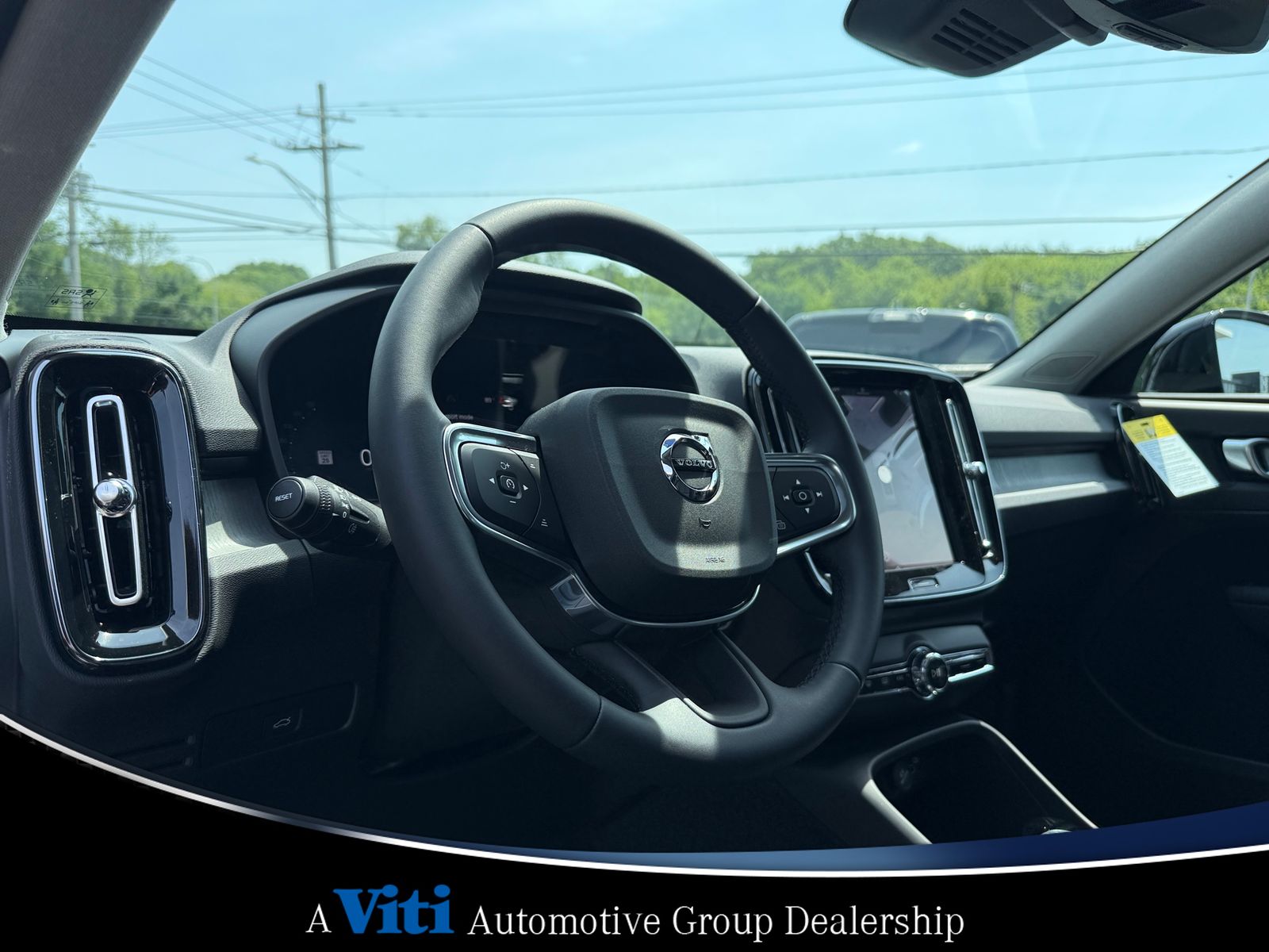 2026 Volvo XC40 Plus - Photo 12
