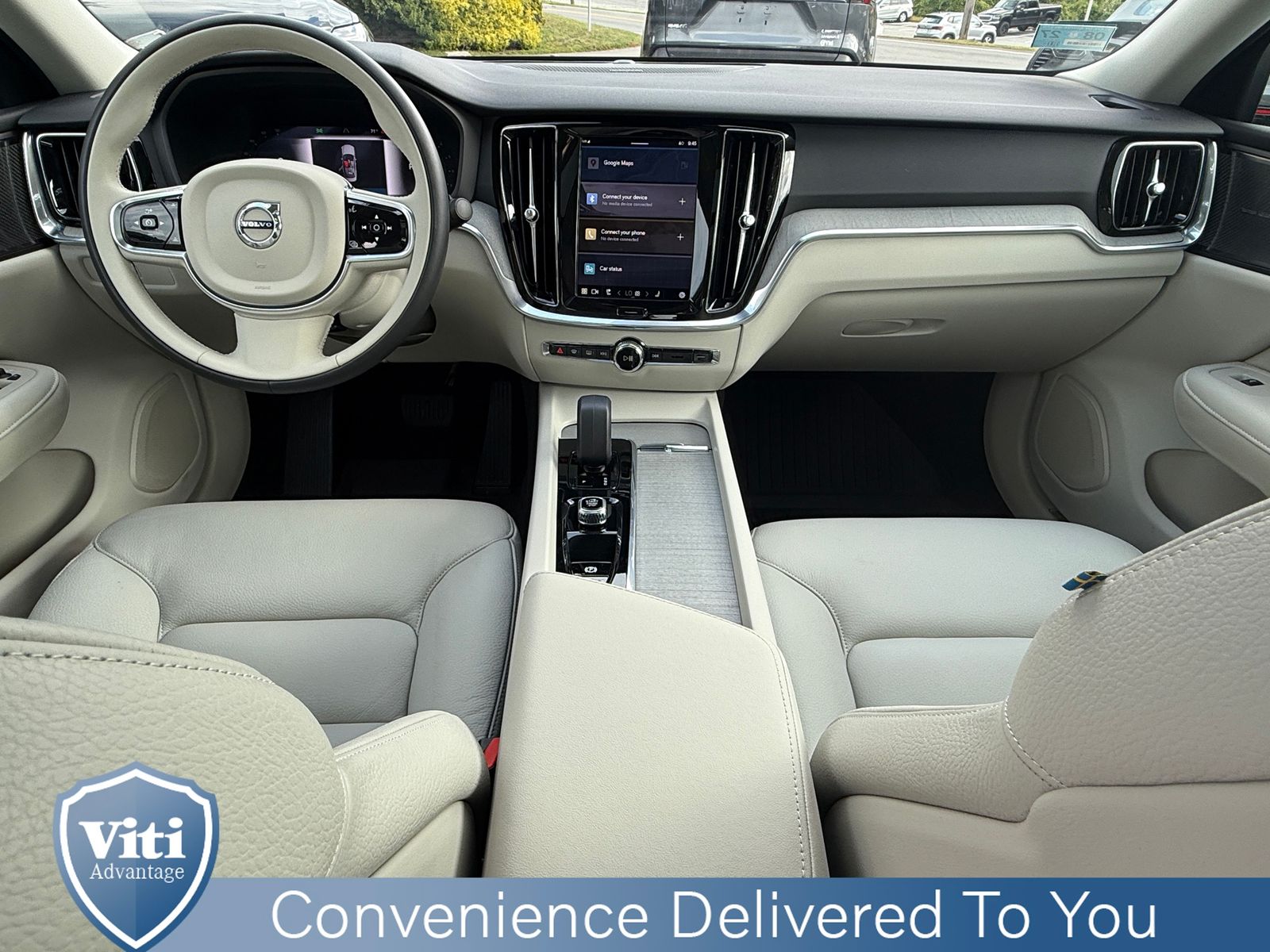 2025 Volvo S60 B5 AWD Plus photo 2