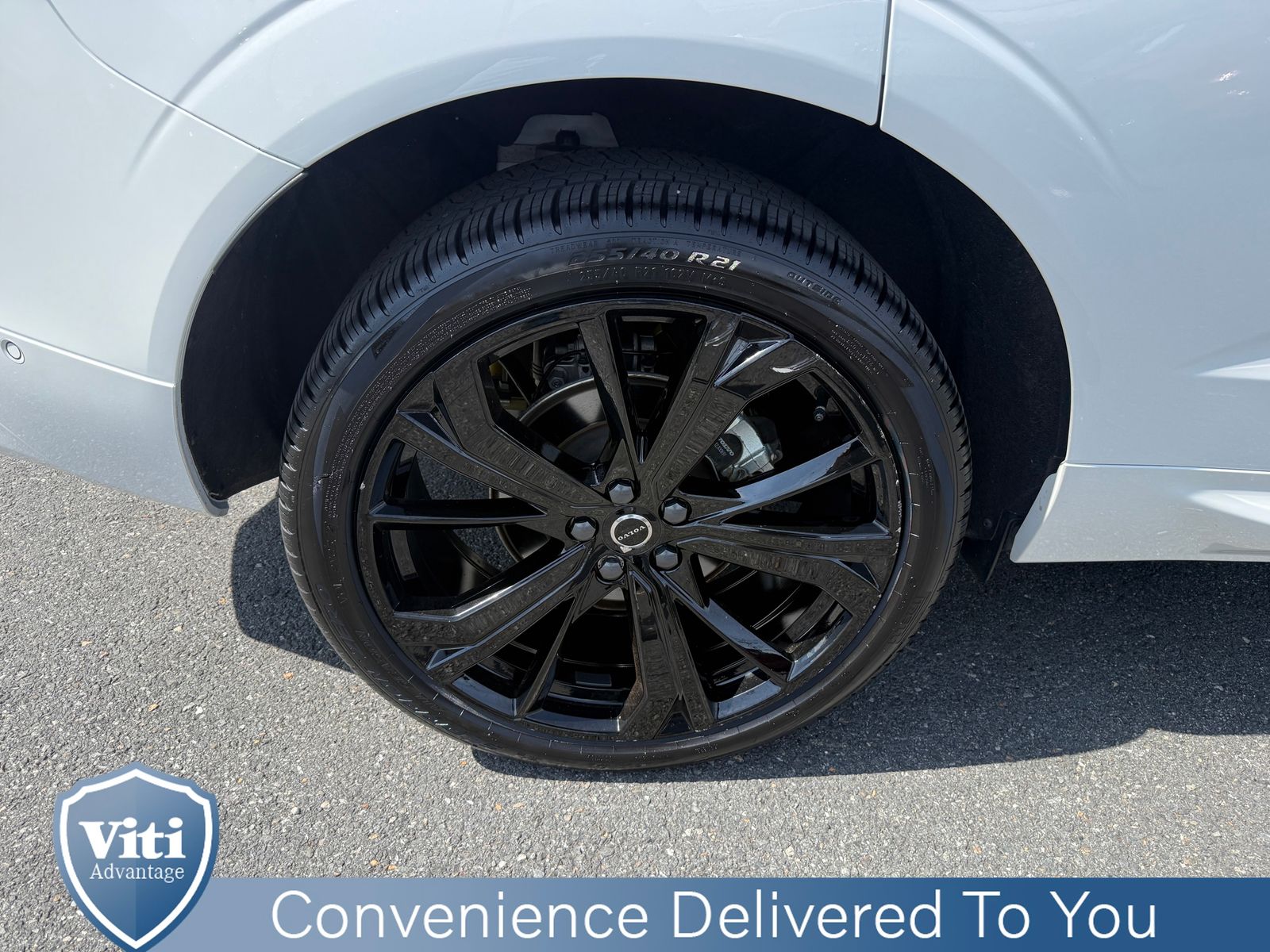 2026 Volvo XC60 Ultra - Photo 14