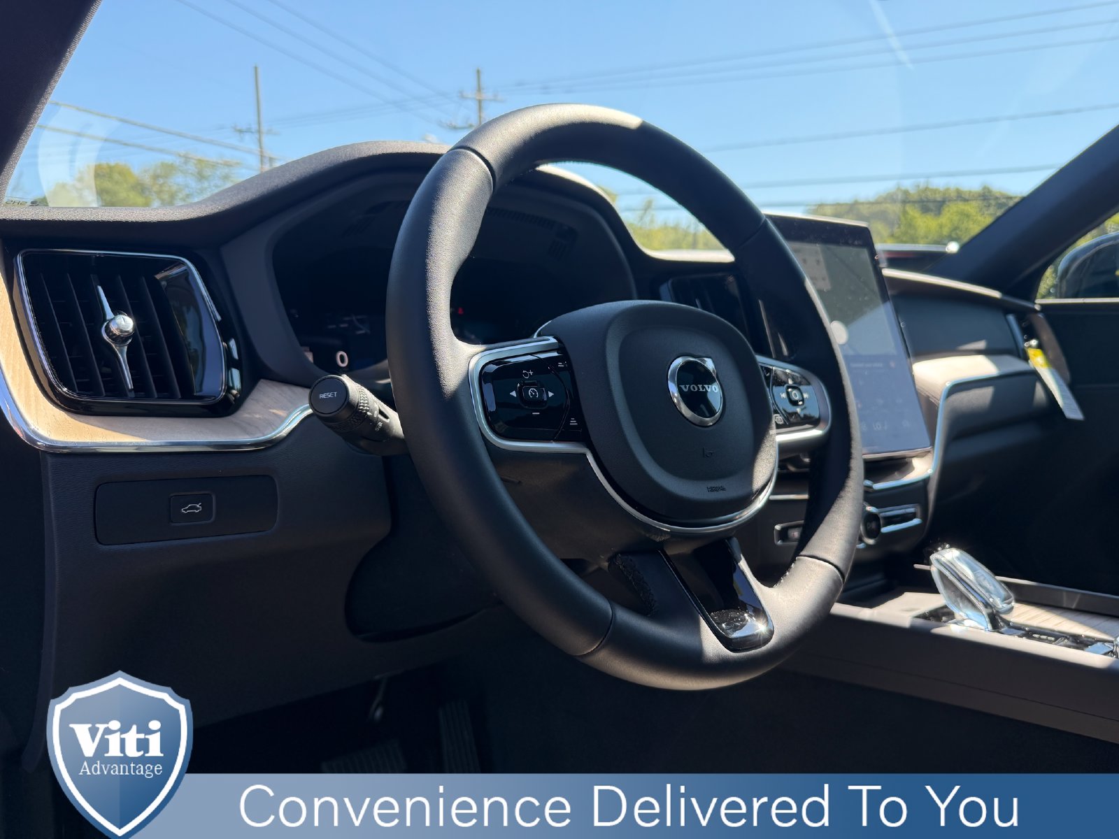 2026 Volvo XC60 Core - Photo 12
