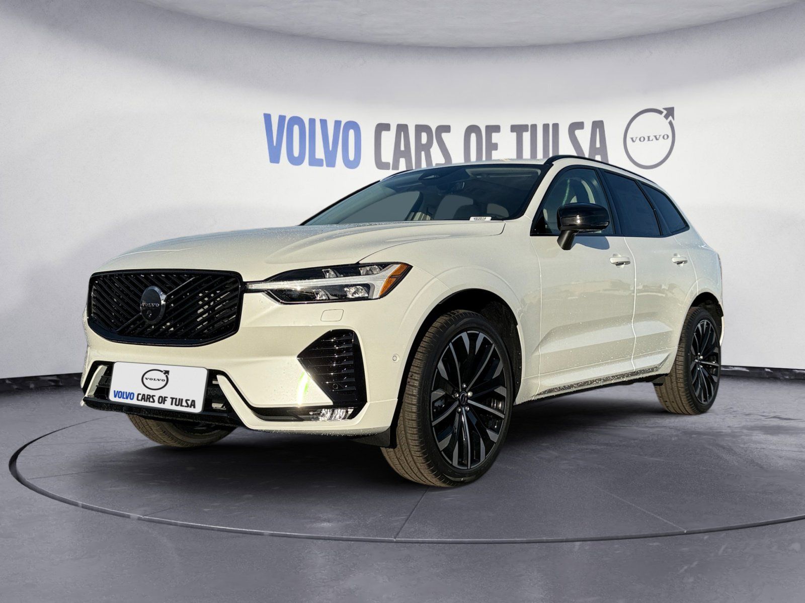 2026 Volvo XC60 Ultra's photo