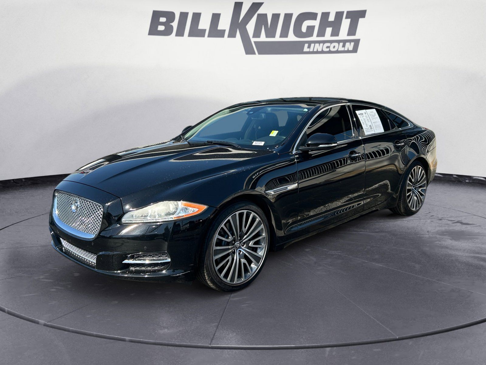 2013 Jaguar XJ XJ AWD's photo