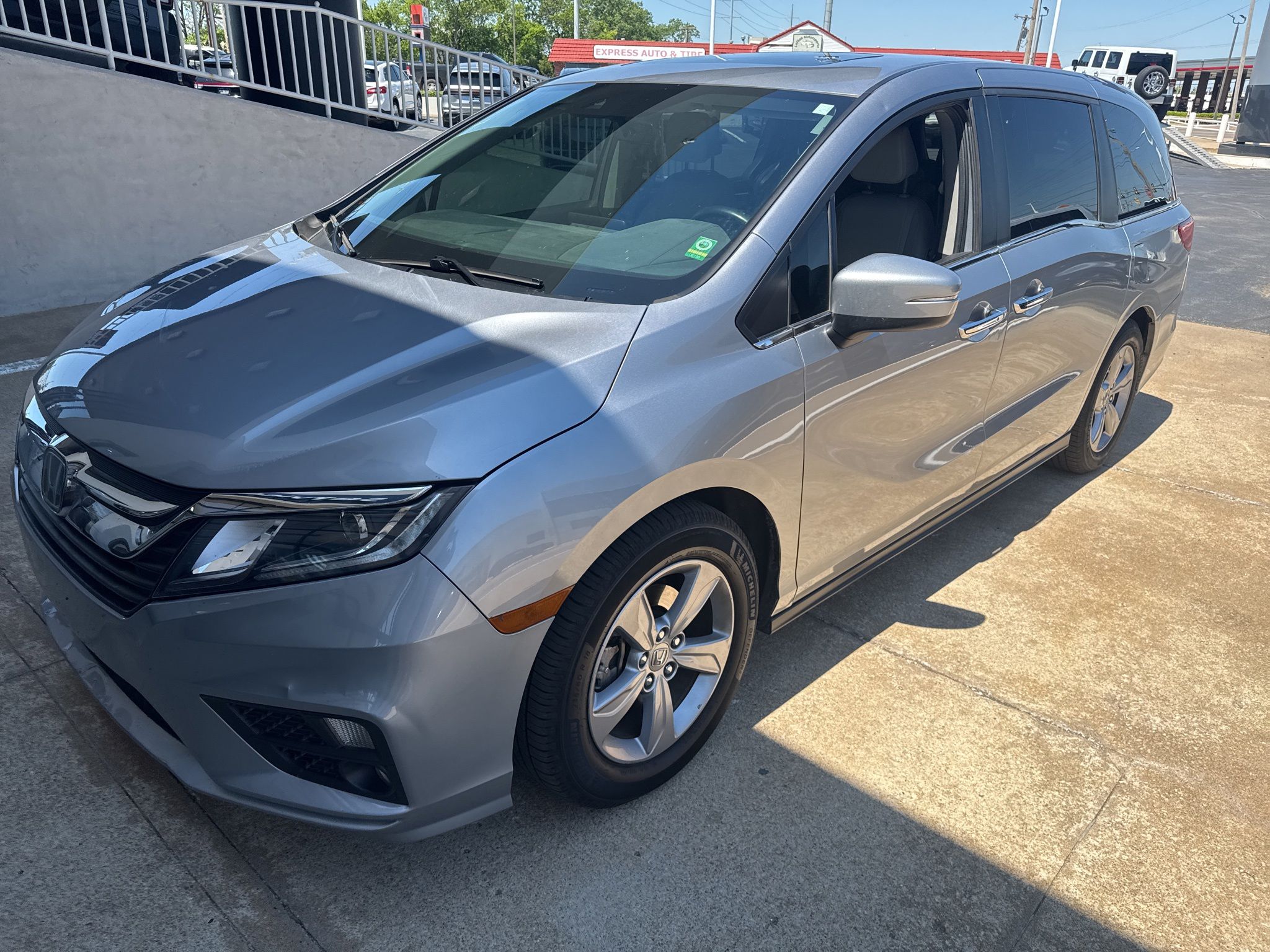 2019 Honda Odyssey EX-L with RES & Navigation's photo