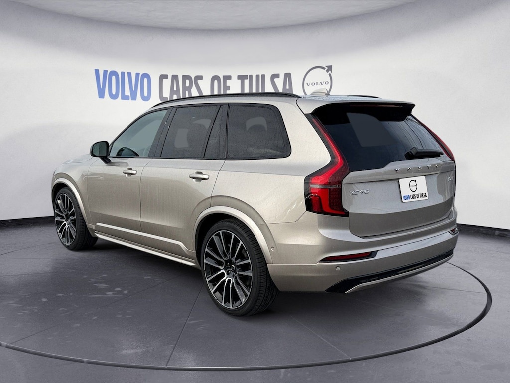 New 2026 Volvo XC90 B6 Ultra Dark Theme 7-Seater SUV