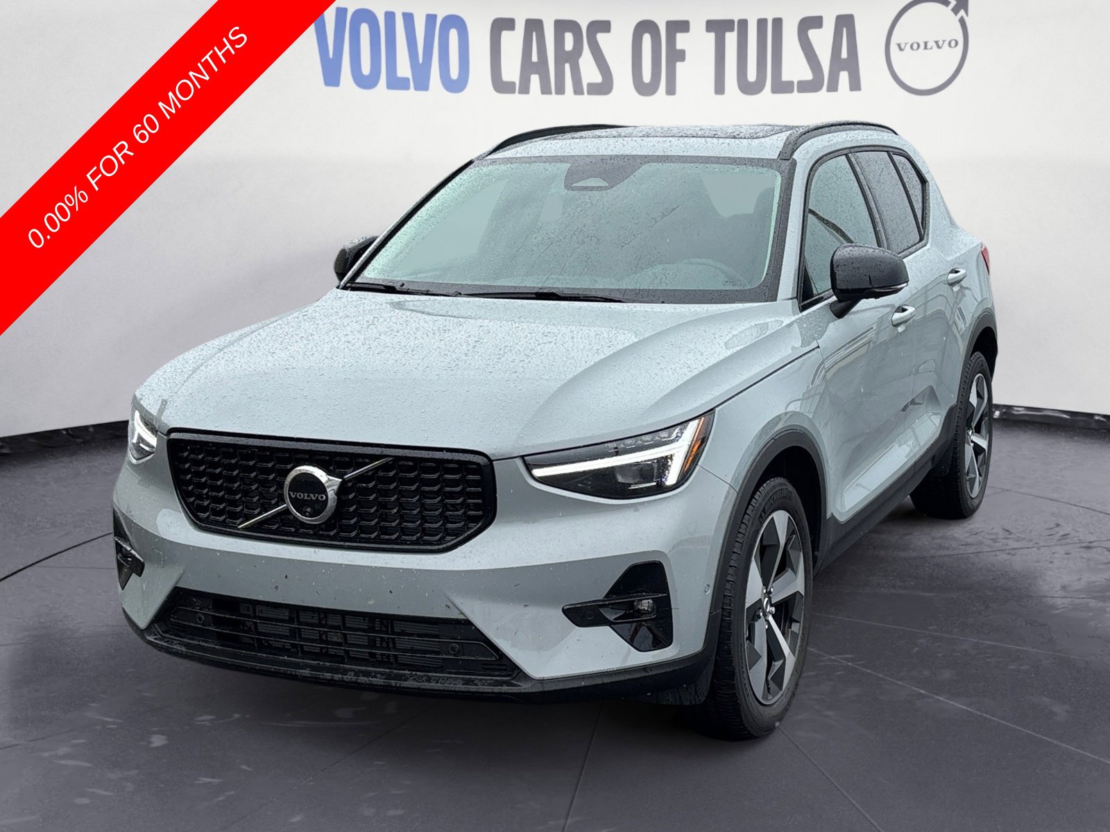 2026 Volvo XC40 Plus