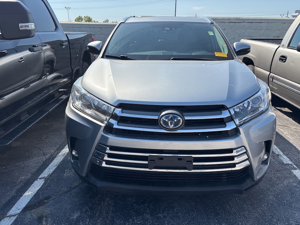 Used 2019 Toyota Highlander Hybrid Limited SUV