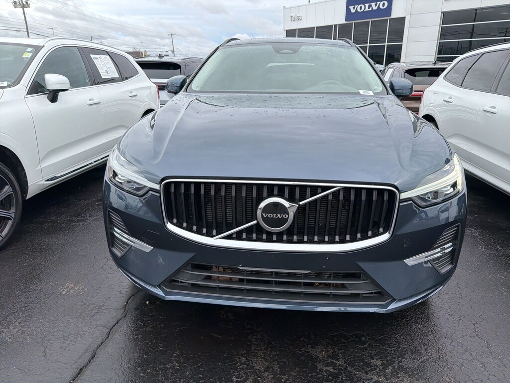 Used 2023 Volvo XC60 B5 Core SUV