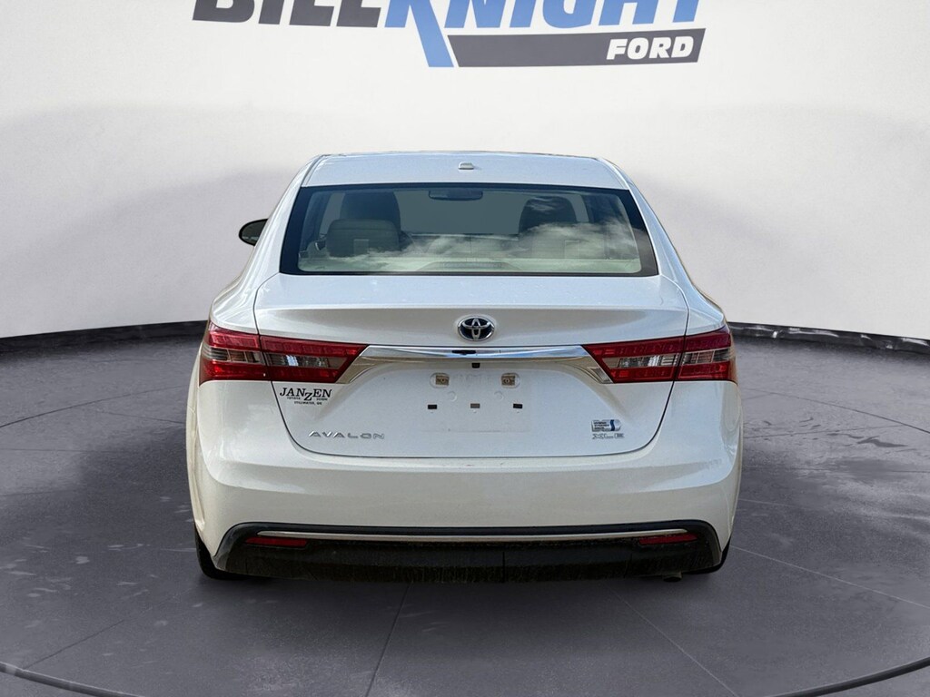 Used 2016 Toyota Avalon Hybrid Sedan