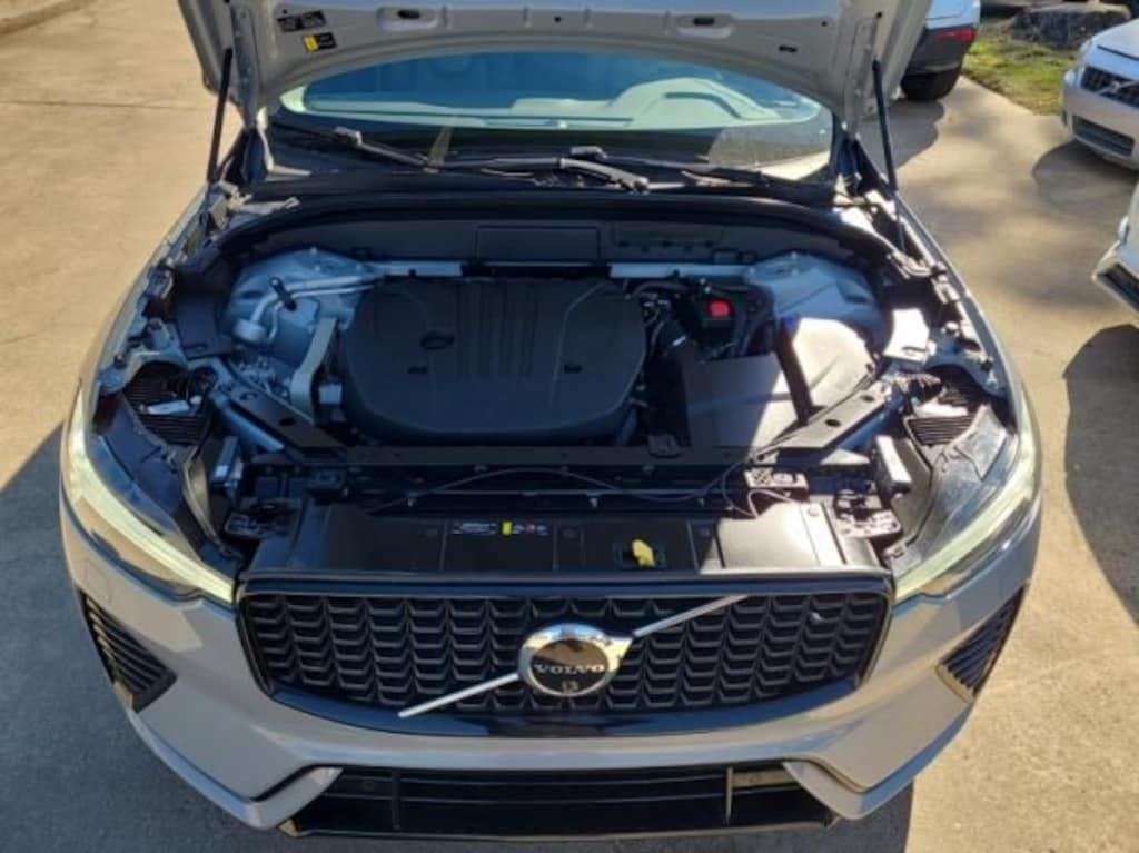 Certified 2024 Volvo XC60 B5 Plus Dark Theme SUV