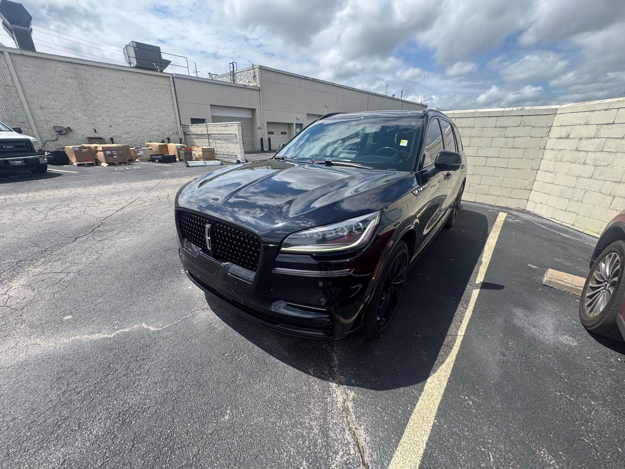 2023 Lincoln Aviator Reserve AWD's photo