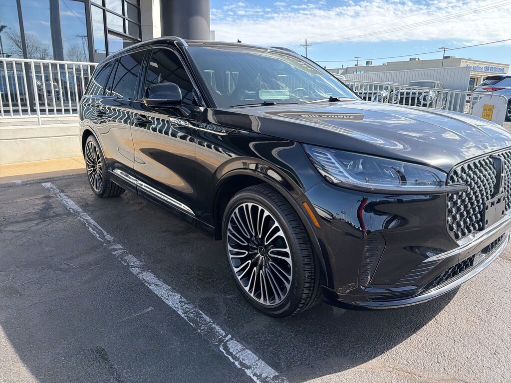 Used 2025 Lincoln Aviator Black Label SUV