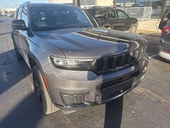 2022 Jeep New Grand Cherokee Altitude SUV