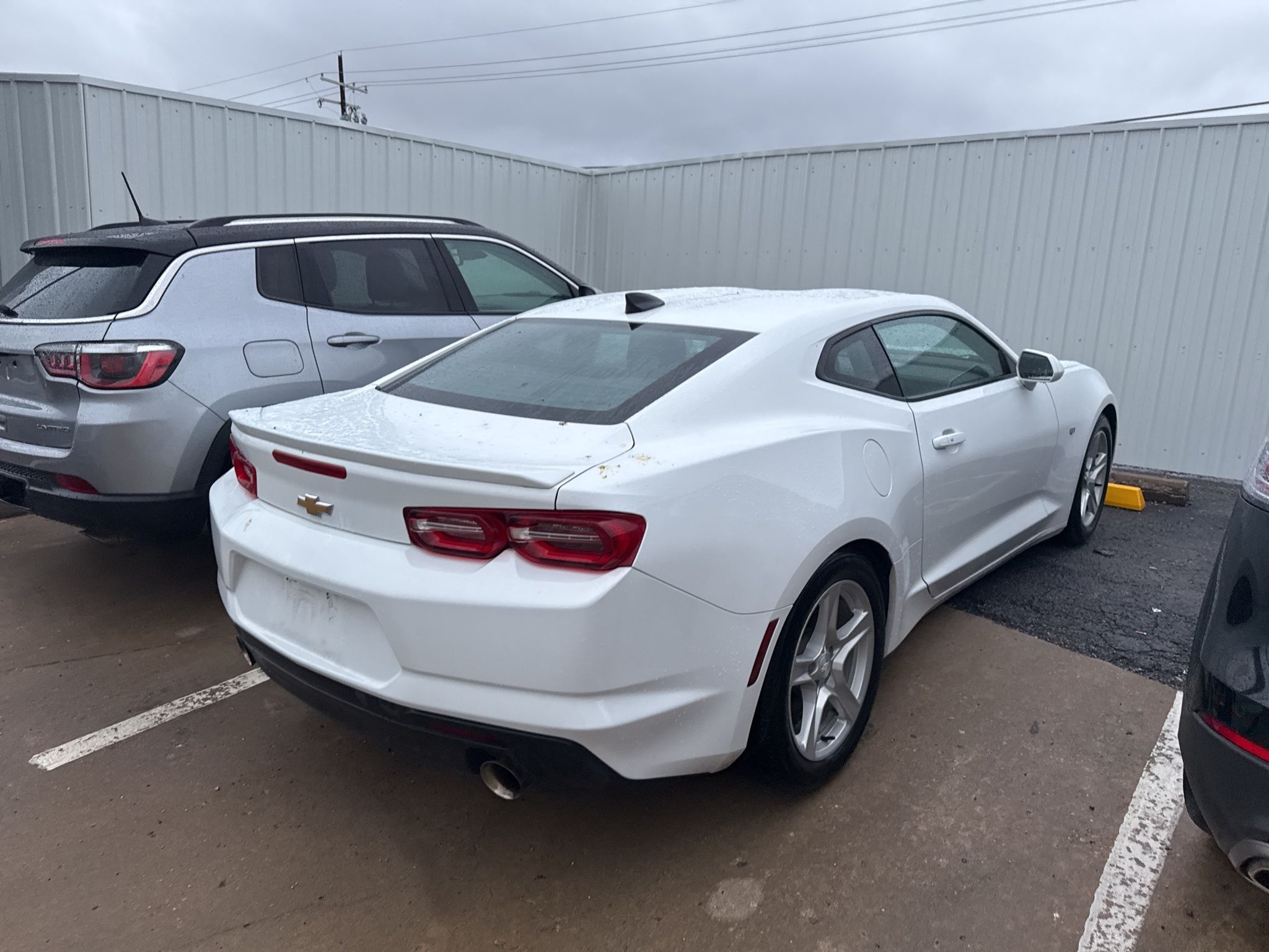 2021 Chevrolet Camaro 1LT photo 4