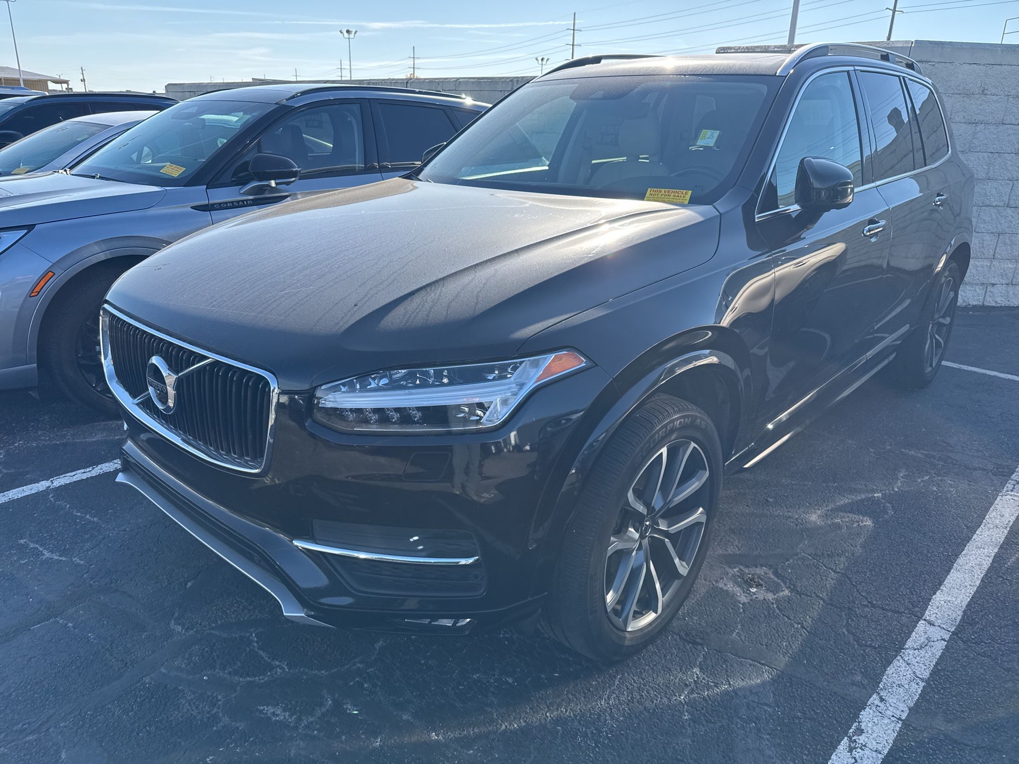 2017 Volvo XC90 Momentum