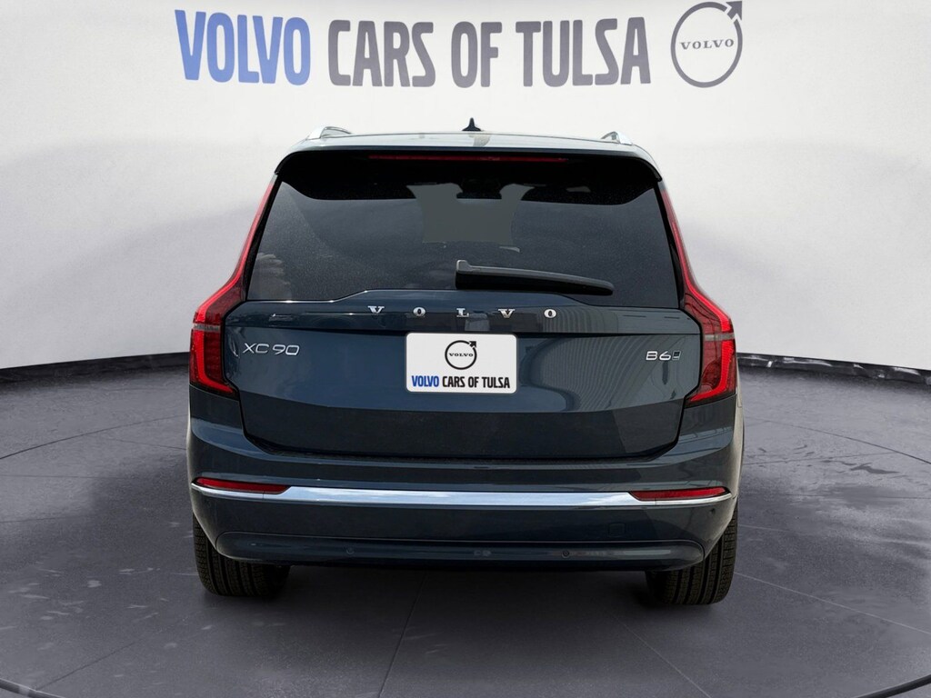 New 2026 Volvo XC90 B6 Plus 7-Seater SUV