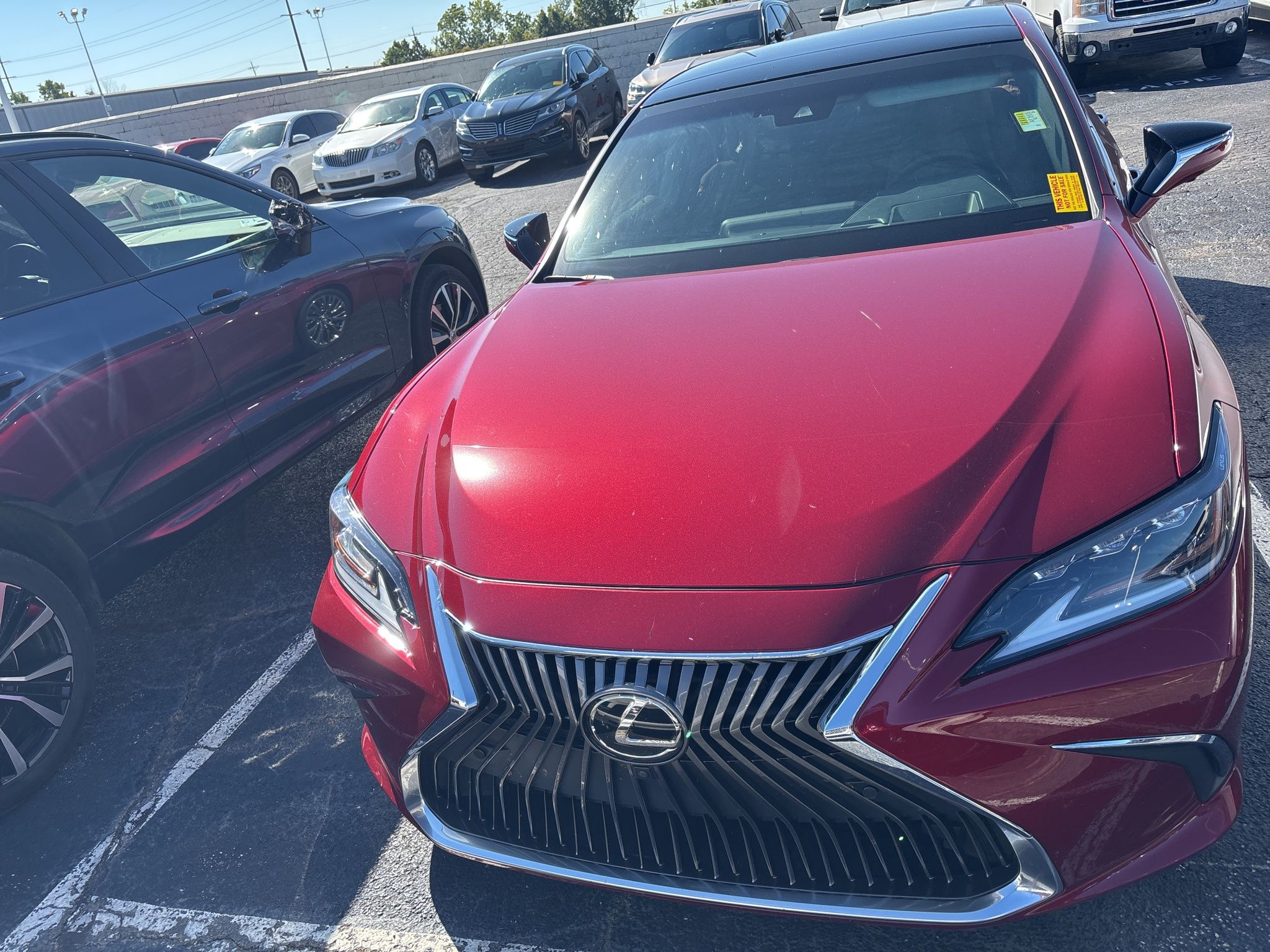2019 Lexus ES 350 Ultra Luxury photo 2