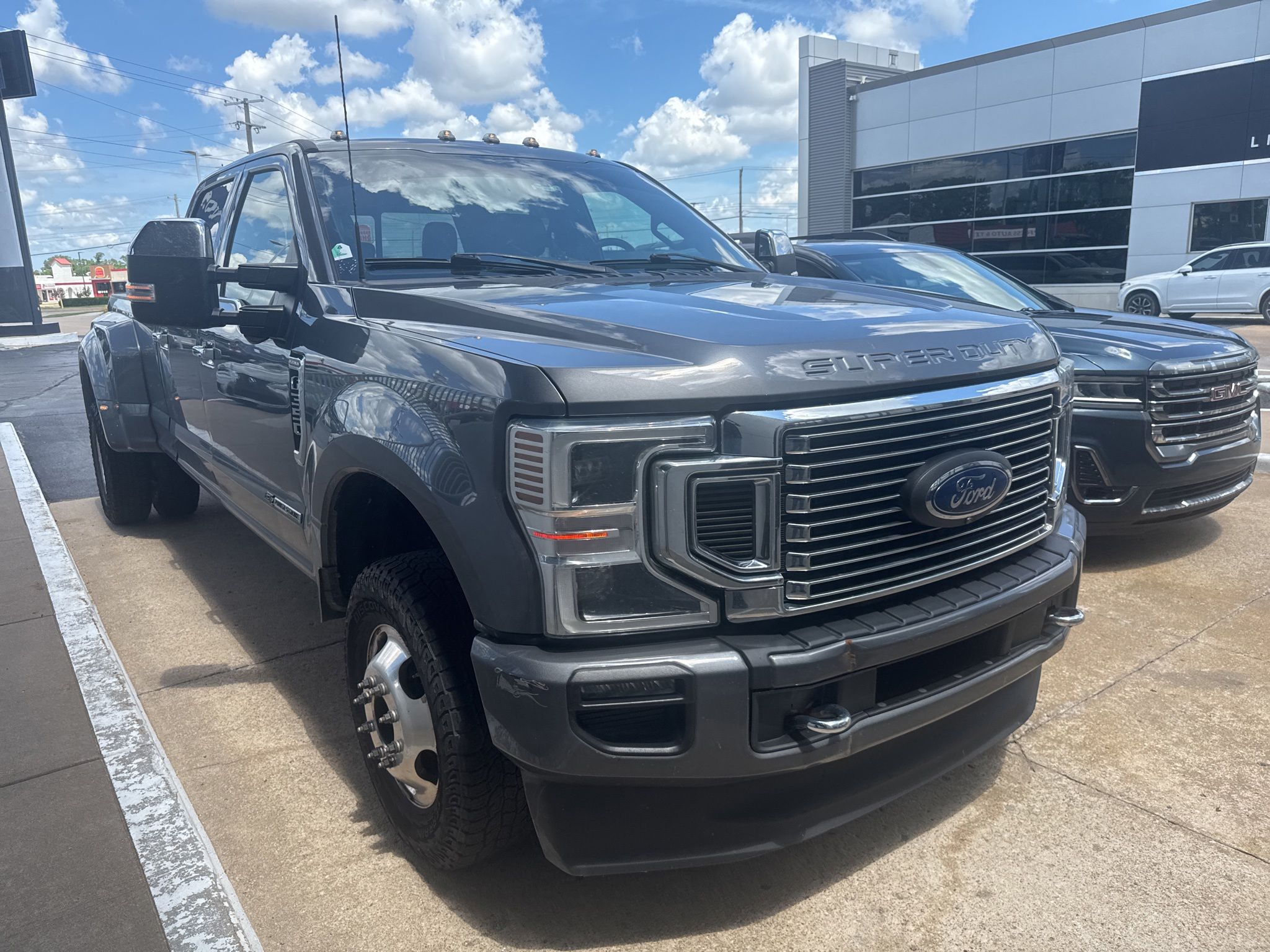 2022 Ford F-350 Platinum 4x4 Crew Cab 8' Box DRW's photo