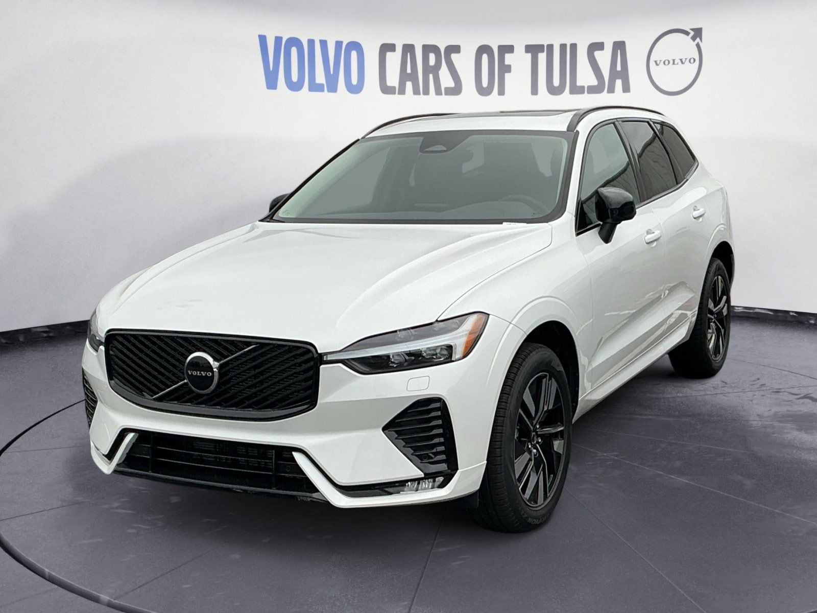 2026 Volvo XC60 Core