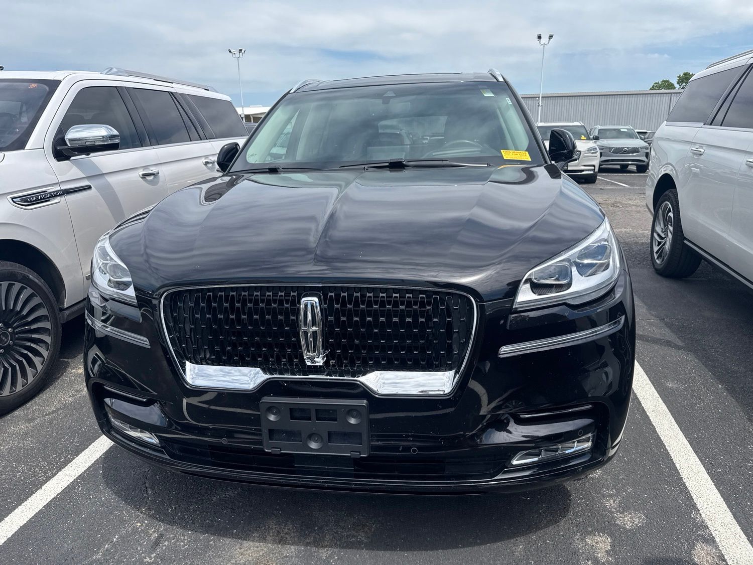 2022 Lincoln Aviator Reserve AWD's photo