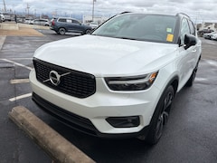 2019 Volvo XC40 R-Design SUV
