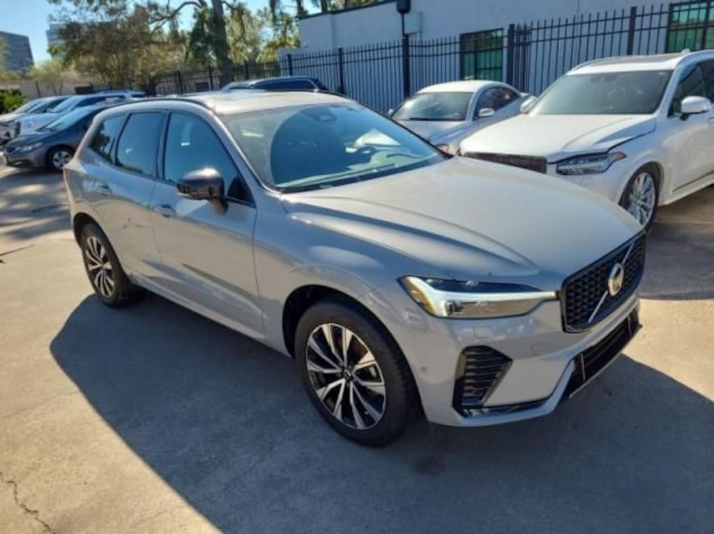Certified 2024 Volvo XC60 B5 Plus Dark Theme SUV