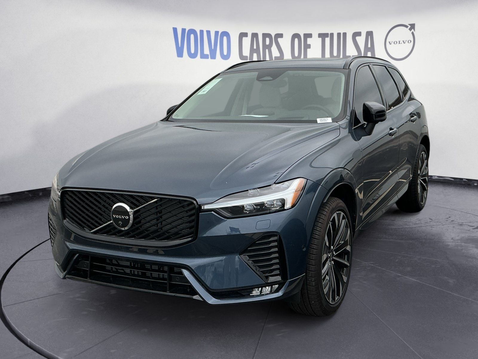 2026 Volvo XC60 SUV 