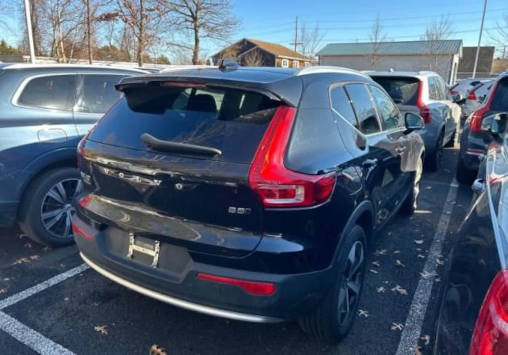 Certified 2023 Volvo XC60 B5 Plus Dark Theme SUV
