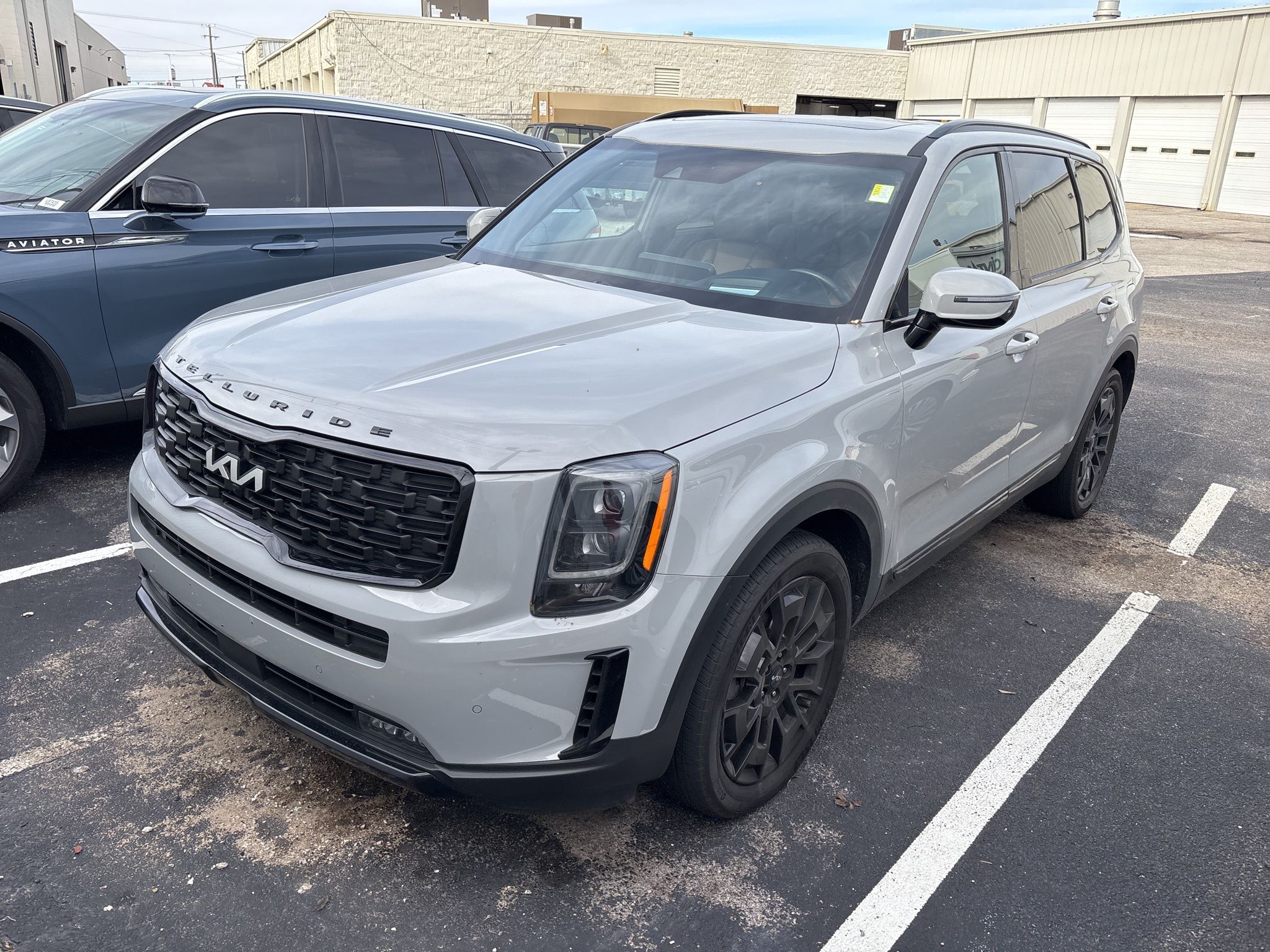 2022 Kia Telluride SX's photo