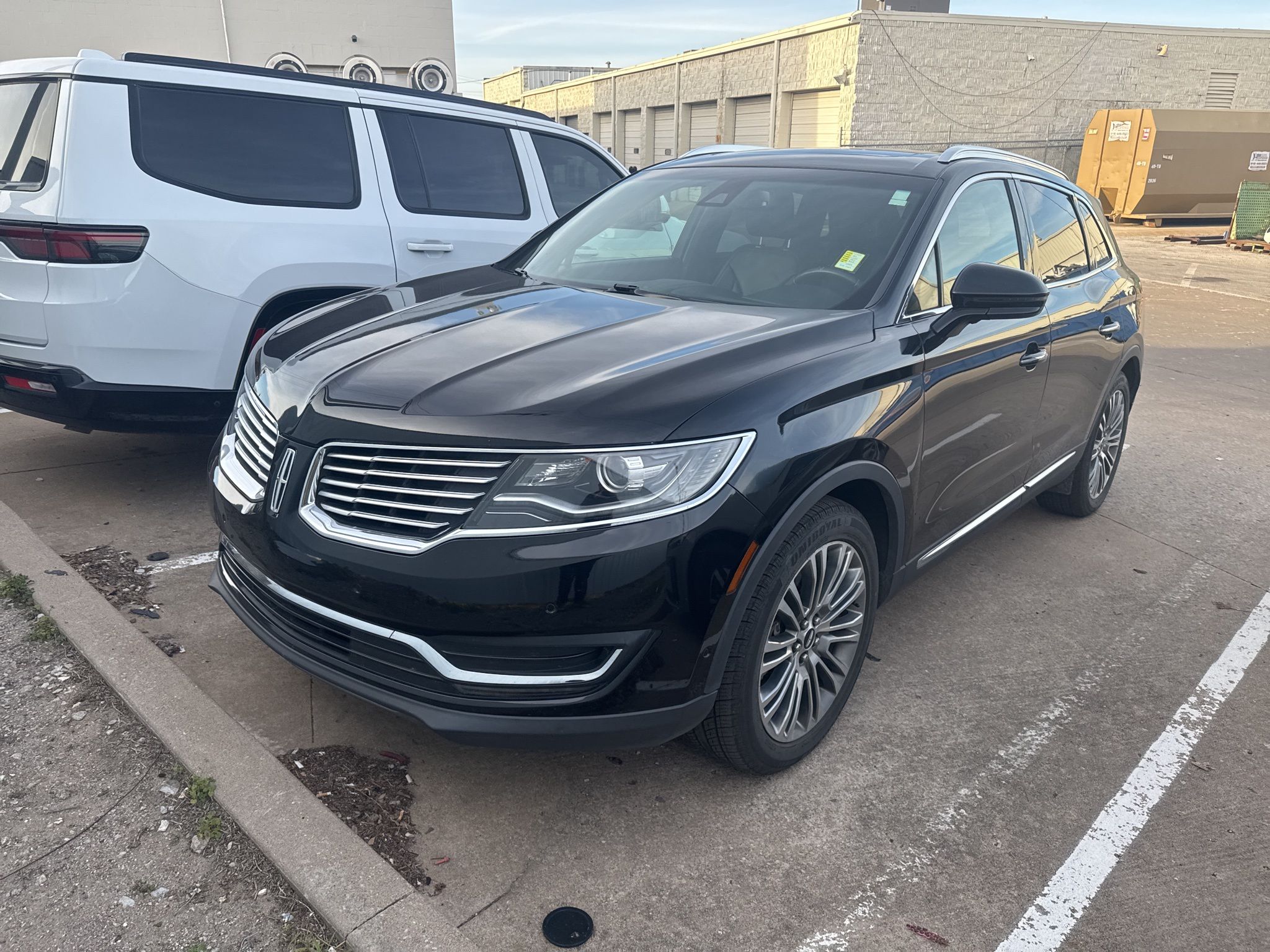 2016 Lincoln MKX Reserve's photo