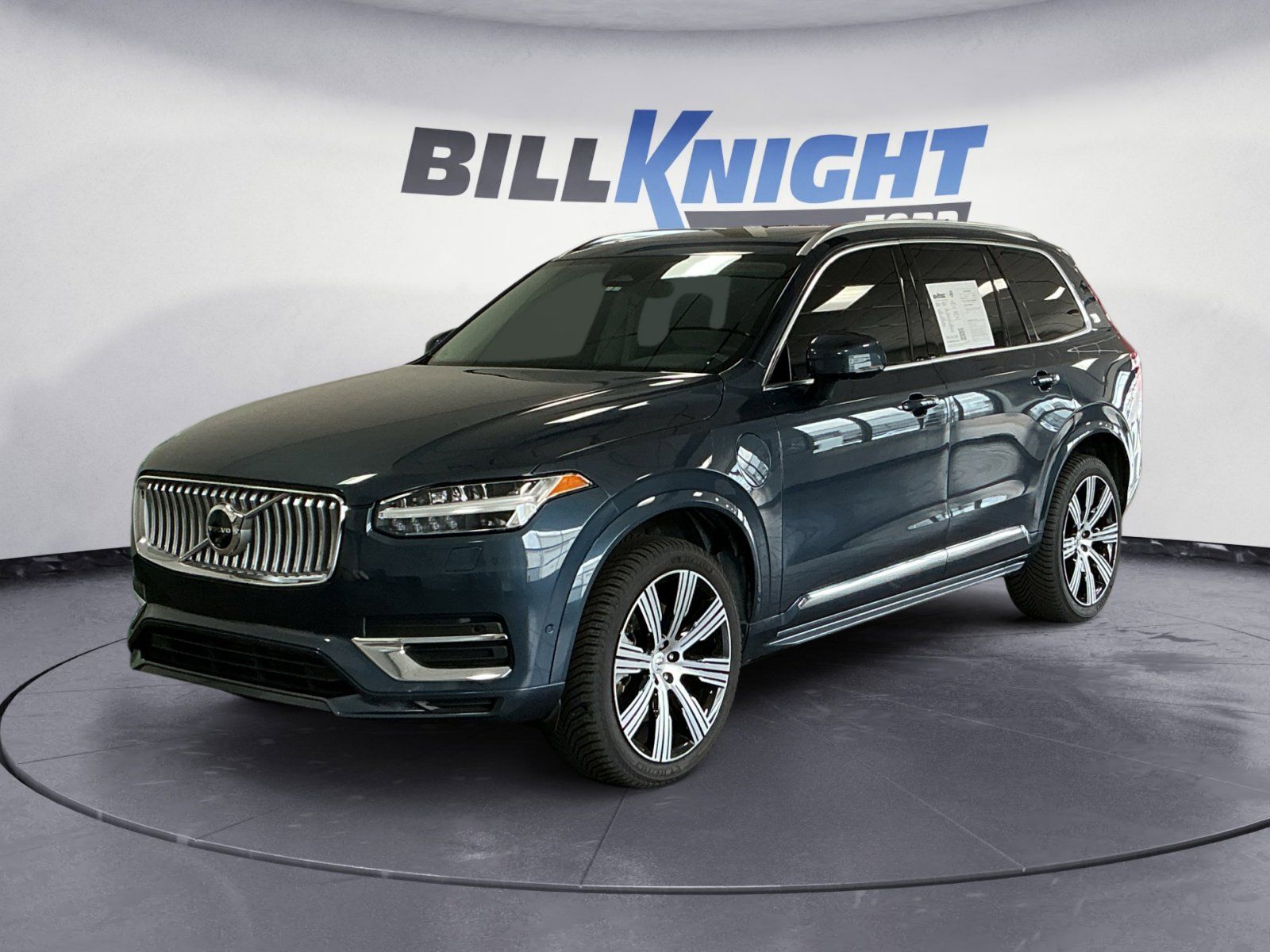 2025 Volvo XC90 T8 Recharge Plus Bright 6-Seater 4WD's photo