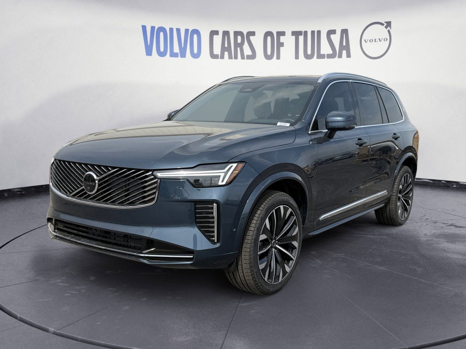 2026 Volvo XC90 B6 Plus Bright 7-Seater 4WD's photo
